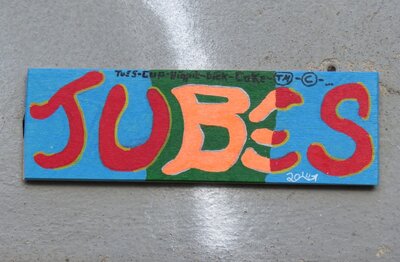 TUBES-Fliese
