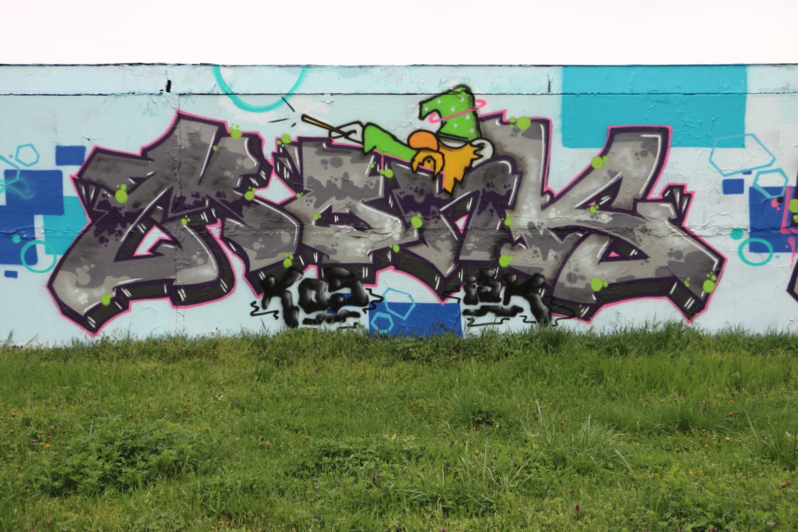 Kaolinstraße Halle-Neustadt (85):  MONK, EMPOR