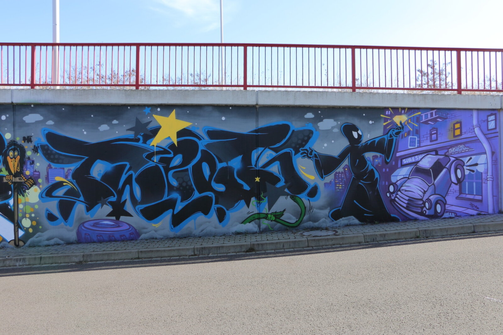 26f-TWEET, HADS, Das Phantom, SureShot_IMG_4841v