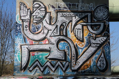 PANYK und TIMON an der Fernwärmebrücke