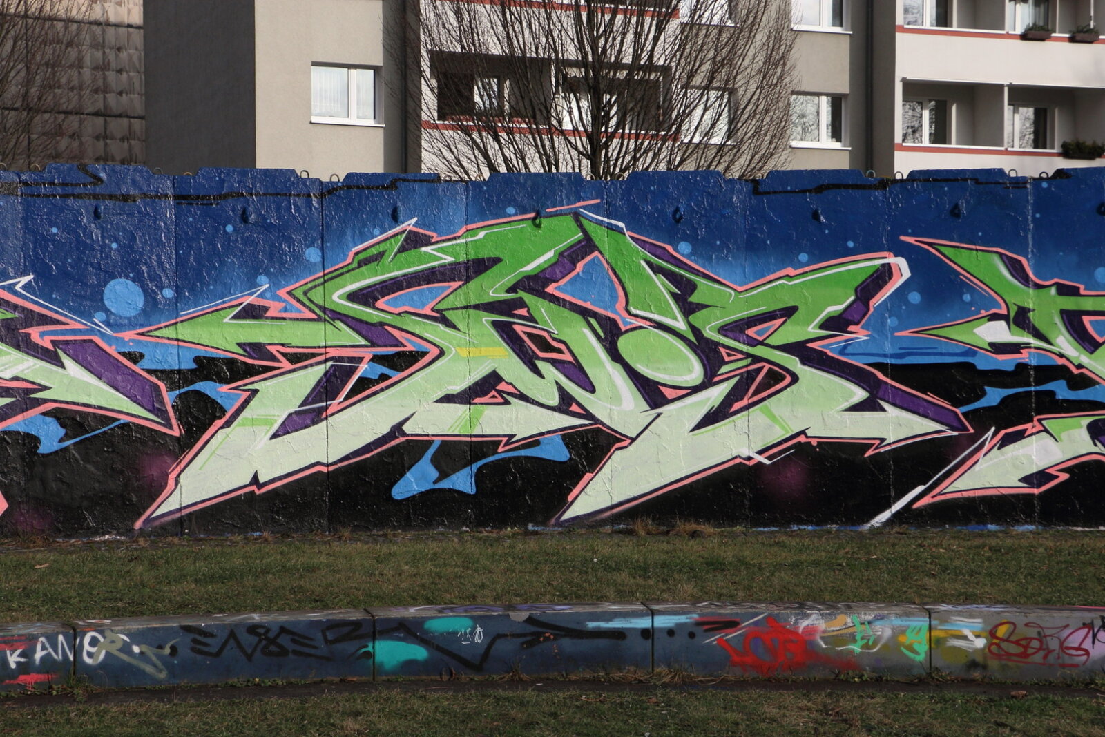 Ernst-Haeckel-Weg Halle-Neustadt, gesammelte Werke Jan. 2018